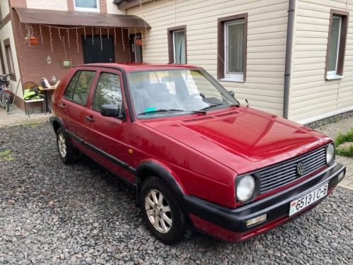 Гольф 2 1990г. 1.6 бензин 2300$
