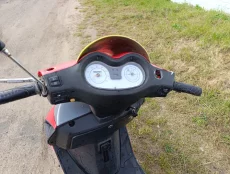 Скутер с документами, 1200 руб