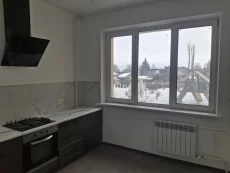 Квартира в новом доме возле парка, 290у.е