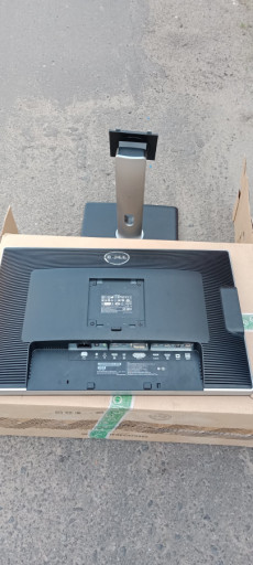 Монитор игровой Dell 2413f
