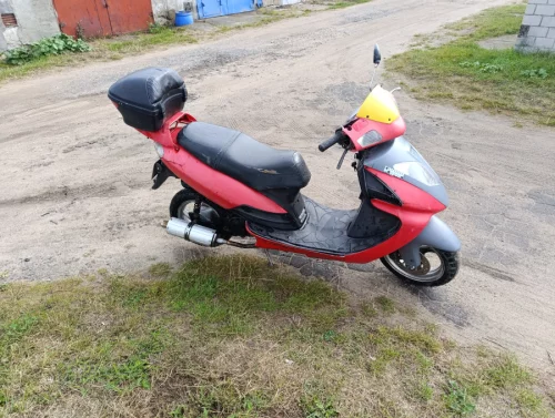 Скутер с документами, 1200 руб