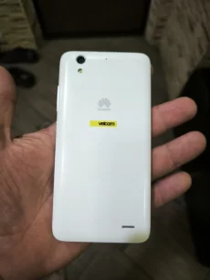 Huawei G630 30рублей