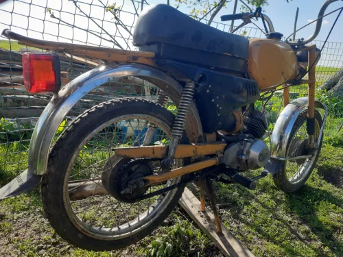 Мопед карпаты. 700 р